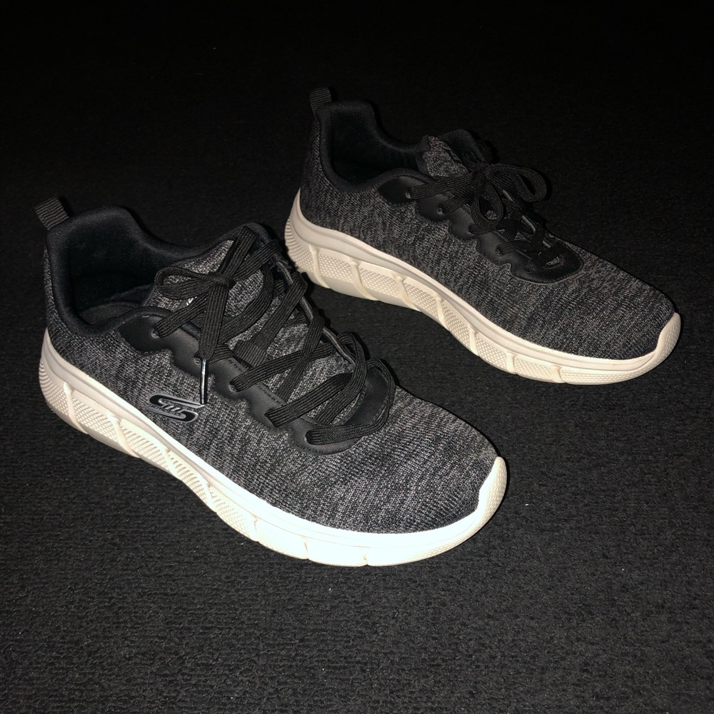Skechers BOBS B Flex Vegan Lace Up Shoes. Size 9 Medium. Gray/Black/White color.